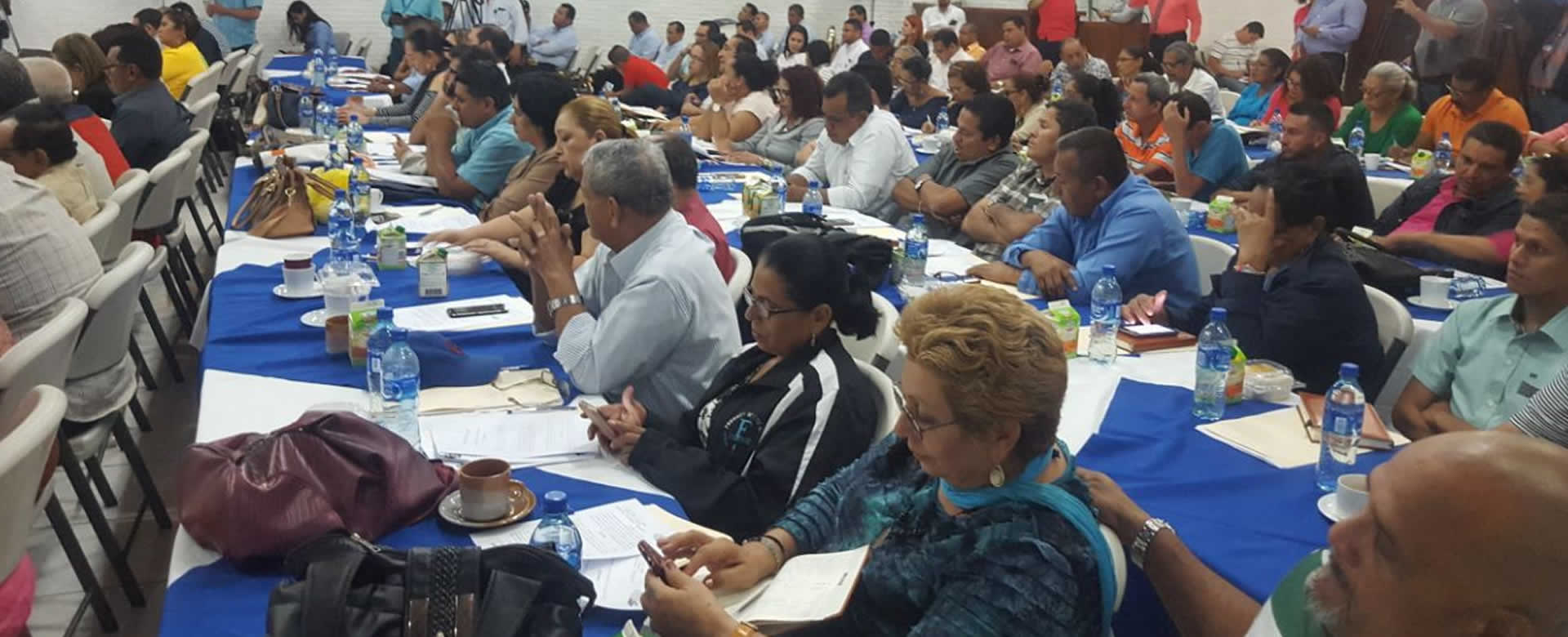 Autoridades municipales presentan proyectos de mejoramiento vial en Managua