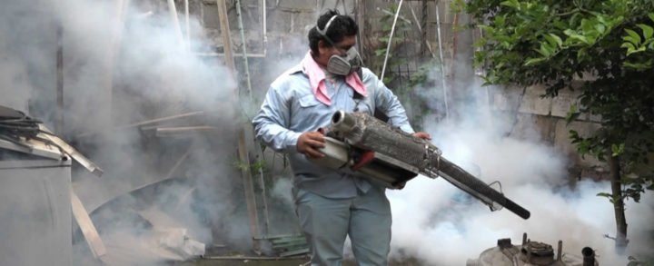 Brigadas de fumigación llegan al Barrio Che Guevara del Distrito V de Managua