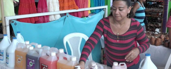 Feria de la Economía Familiar dedicada a la mujer nicaragüense