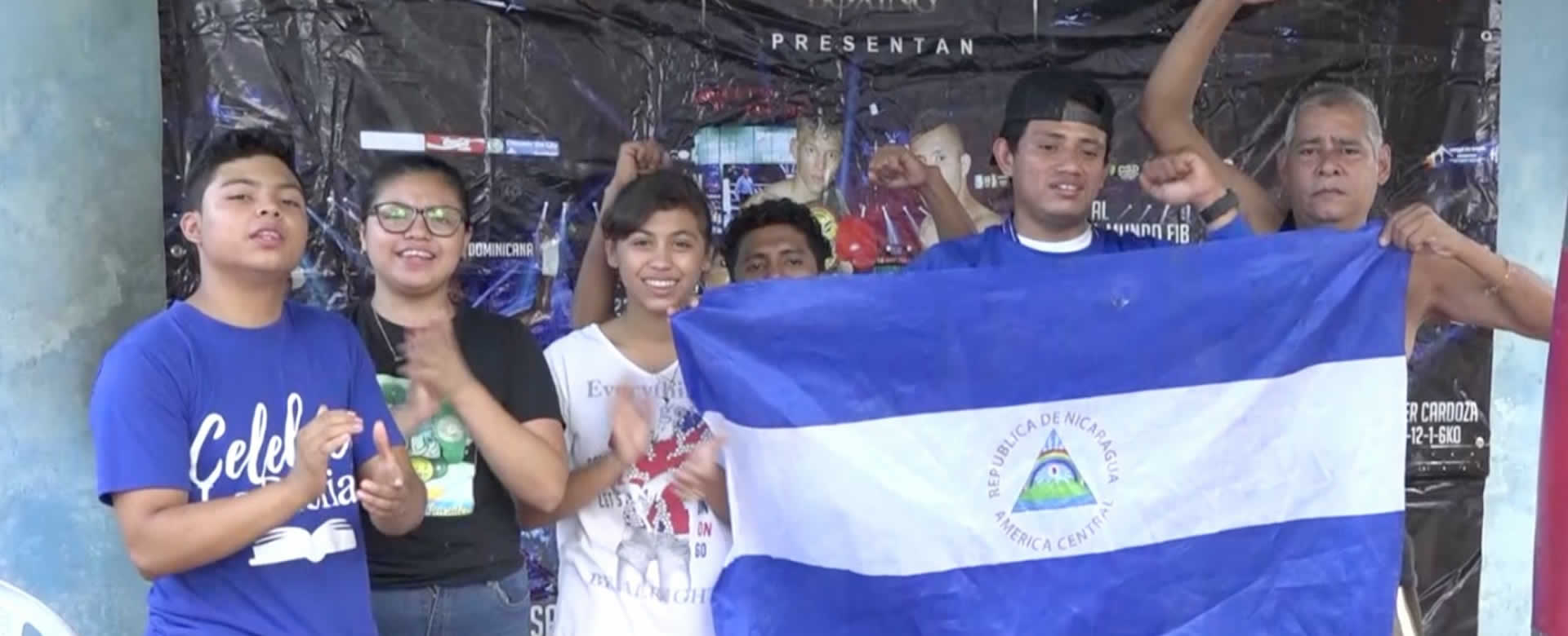 Familia del Campeón "El Látigo" Rosales celebra con jubilo en la Nicarao