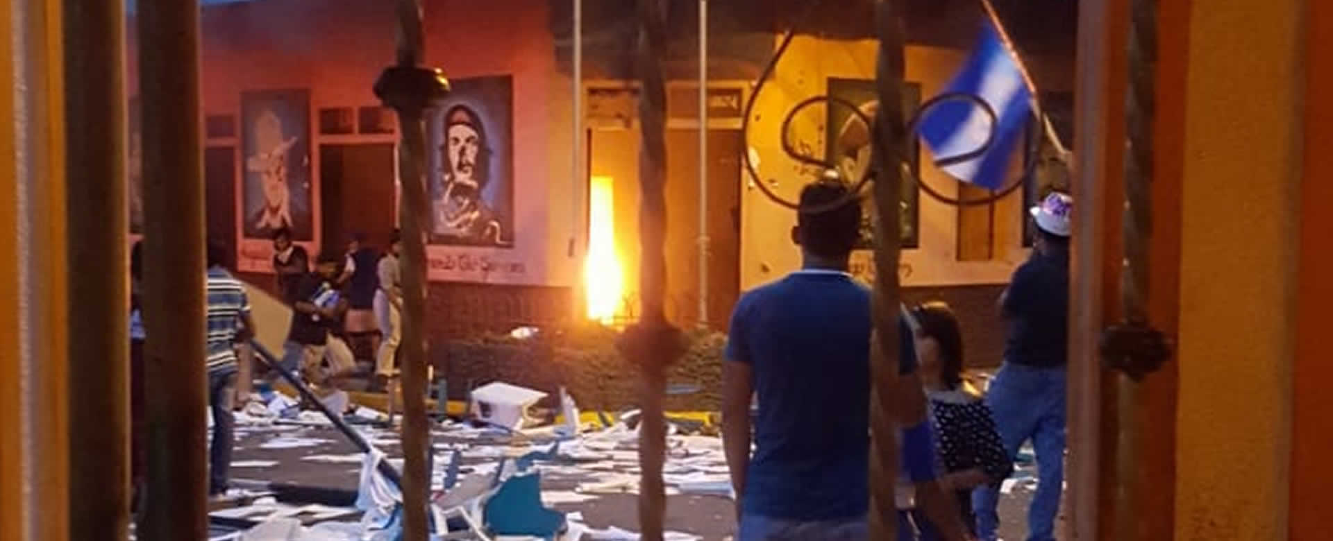 Derecha Golpista quema casa sandinista en Altagracia, Rivas