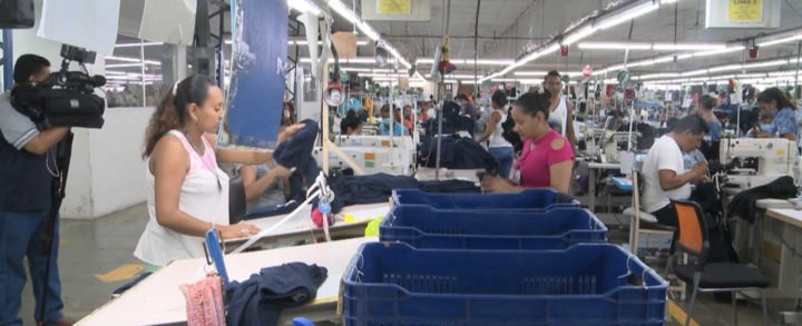 Tranques ponen en riesgo miles de empleos de trabajadores de Zonas Francas