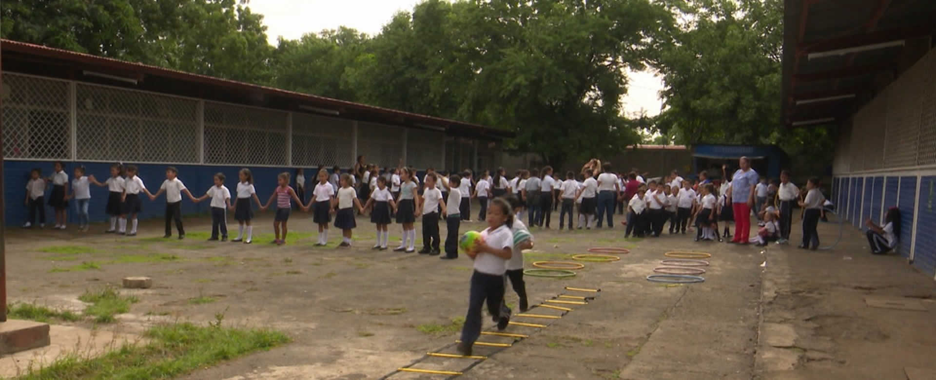 Comunidad educativa del Wisconsin en Managua apuesta por mentes sanas