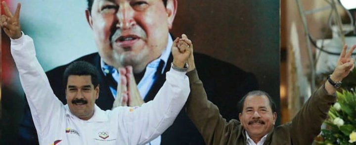 Daniel y Rosario envían menja al Presidente Nicolás por Aniversario Natal del Comandante Hugo Chávez