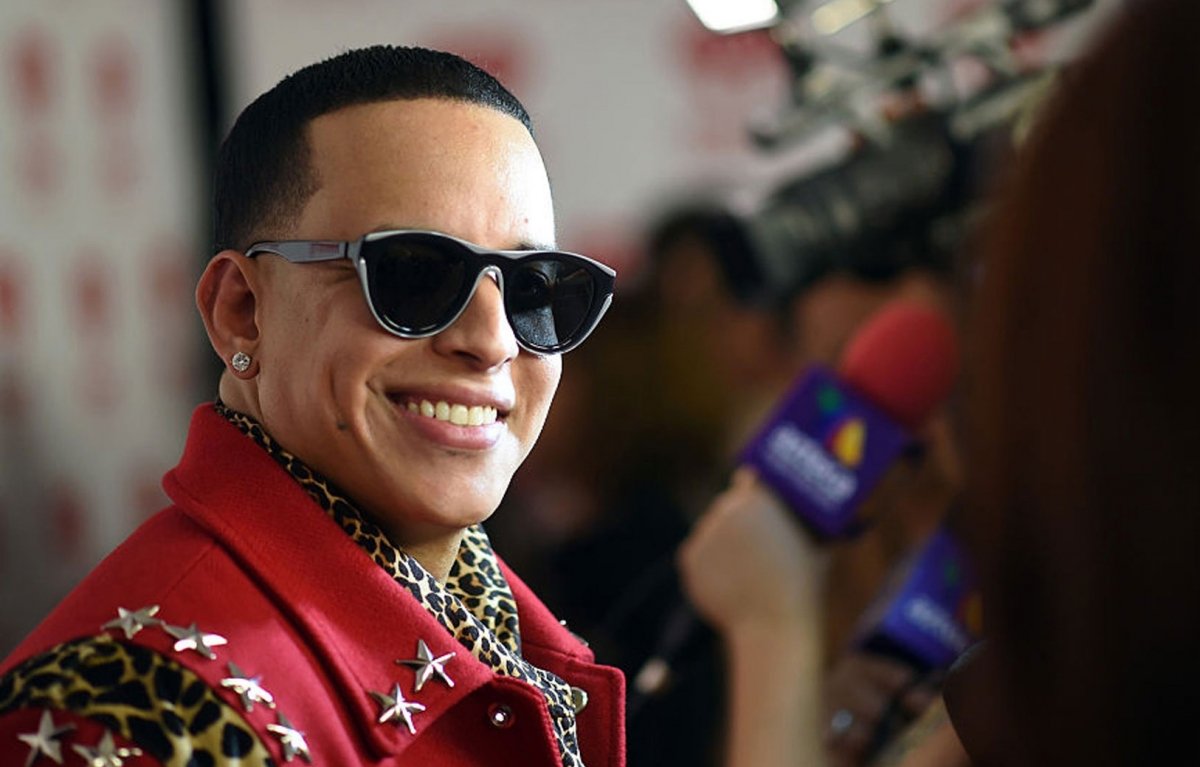 Roban millones de dólares a Daddy Yankee en España