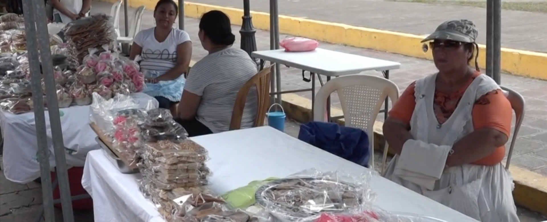 'Feria del Dulce de la Economía Familiar' prepara a los devotos previó a la Gritería Chiquita