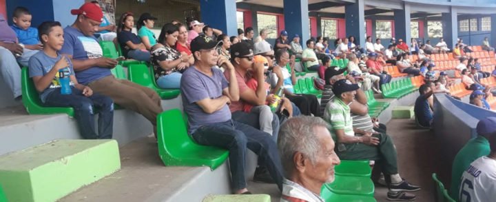 La pasión por el Béisbol se sigue viviendo en el Estadio Yamil Rios Ugarte en Rivas