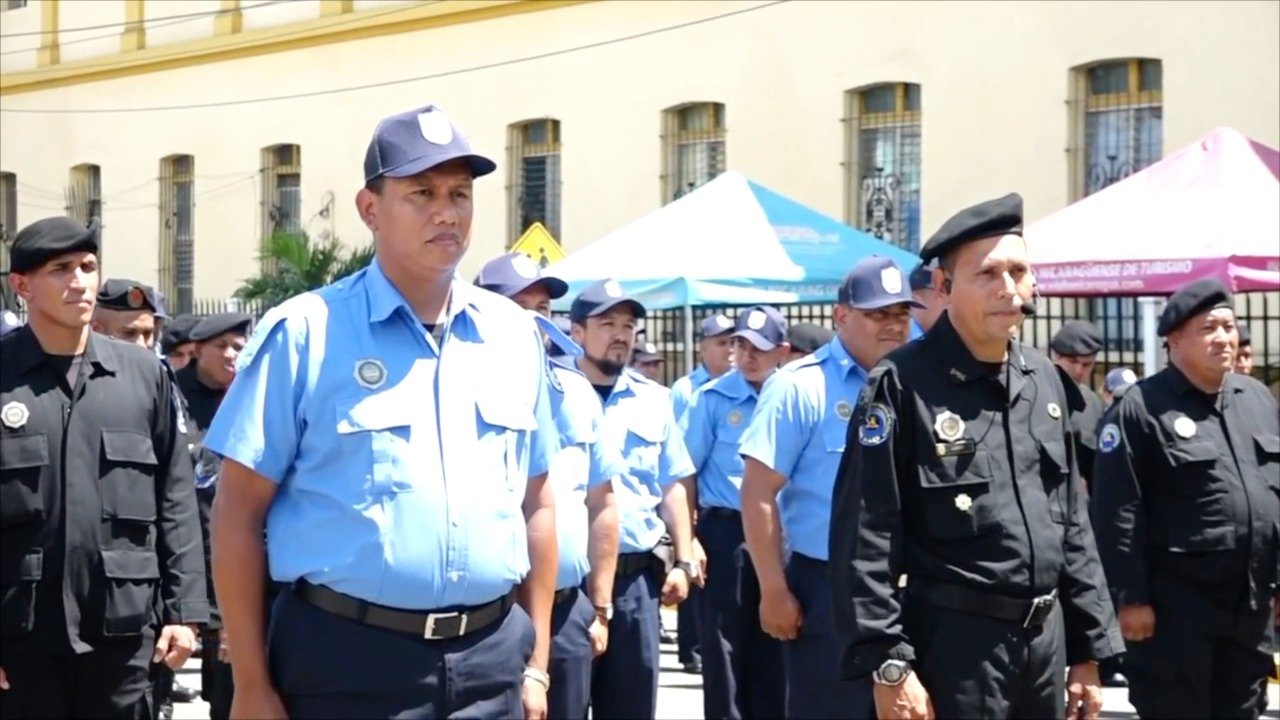 Alrededor de 160 oficiales ascendieron en grado desde el icónico Tiangue Monimbó