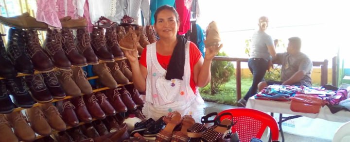 MEFCCA brinda oportunidades a los pequeños empresarios para ofrecer sus productos en el Parque de Ferias