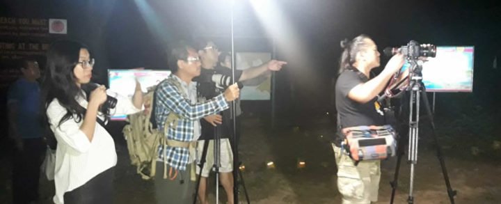 Periodistas taiwaneses filman el desove de tortugas en San Juan del Sur para la realización de un documental