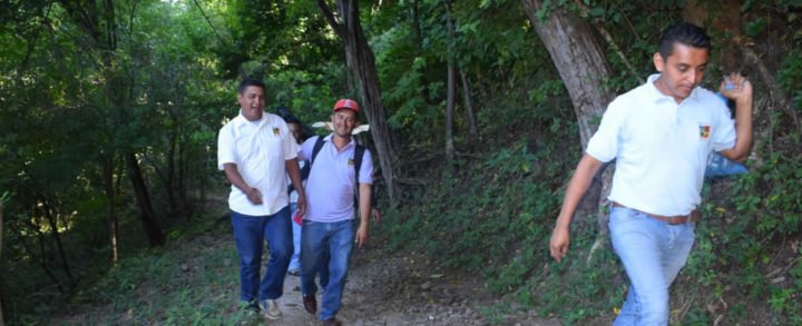 Jicaraleños llegan al Cerro La Mocuana entre barrancos y montañas