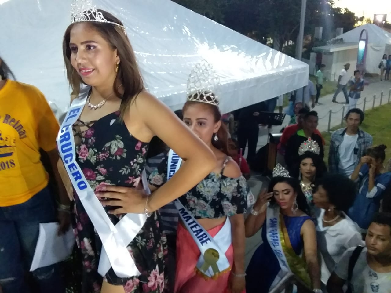 Managua elige a su reina "Nicaragua Siempre Linda" en Plaza de Colores