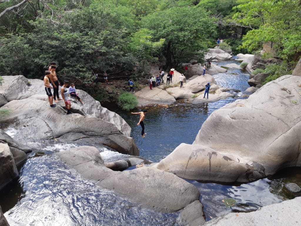 León esconde maravilla natural en Achuapa con la cascada El Salto Las Lajas