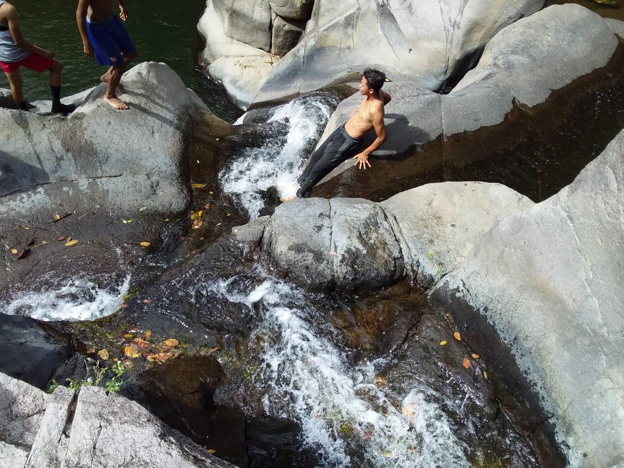 León esconde maravilla natural en Achuapa con la cascada El Salto Las Lajas