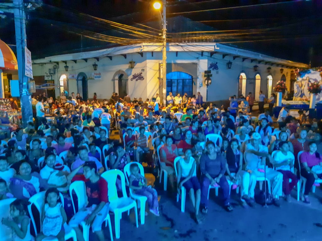 León: Juventud Sandinista celebra noveno día a la Purísima