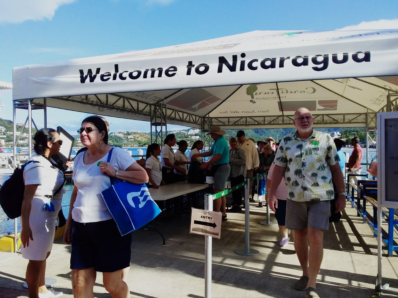 Turismo empuja dinamismo económico con llegada de Crucero Coral Princess