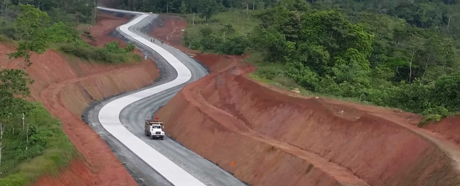 Está por finalizar la construcción de la Carretera Bluefields - Nueva Guinea