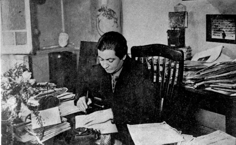 Rosario saluda el 62 aniversario del tránsito a la inmortalidad de Gabriela Mistral
