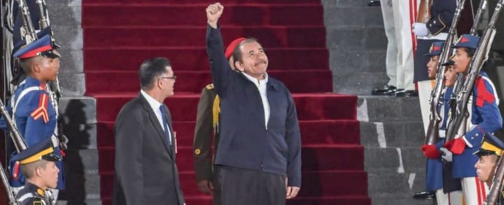 Presidente Daniel Ortega asiste a la ceremonia de investidura presidencial de Nicolás Maduro