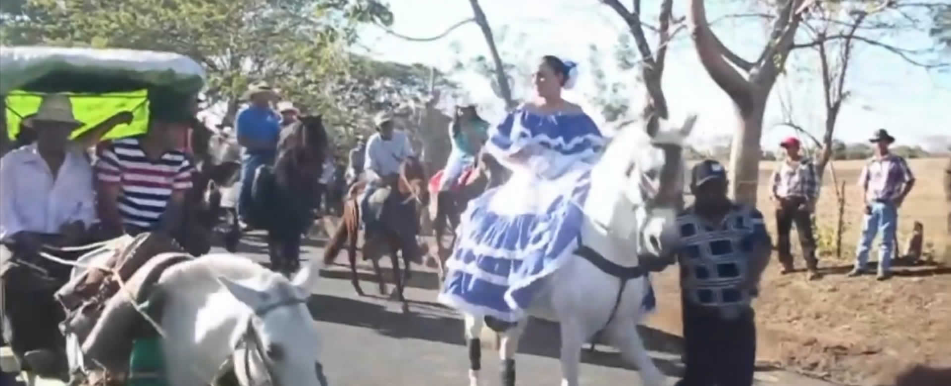 Carazo realiza desfile hípico en honor a su santa patrona