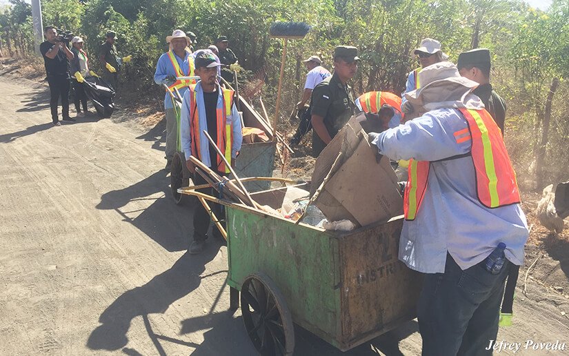 ALMA, Ejército Nacional junto jóvenes ambientalistas inician limpieza de laguna de Nejapa
