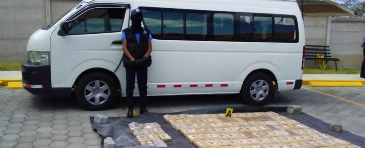 Policía Nacional incauta más de 150 kilos de cocaína al crimen organizado