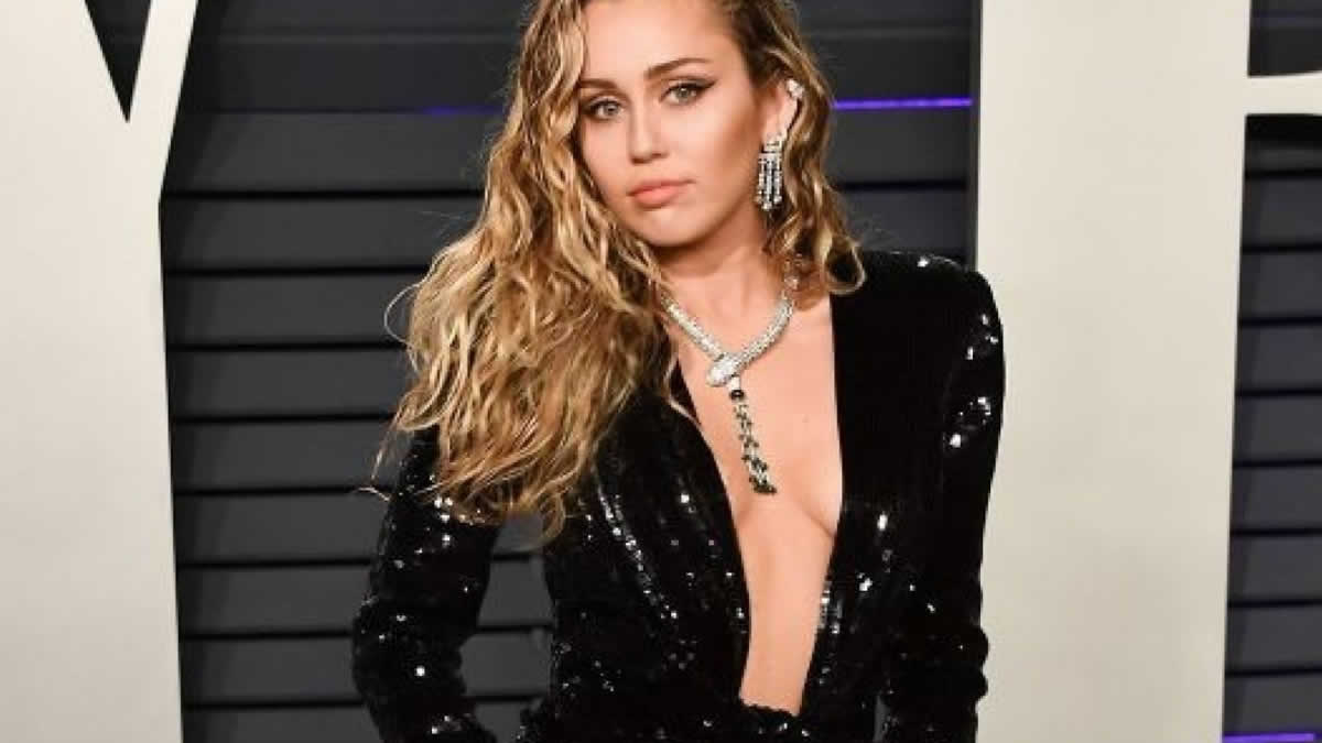 Miley Cyrus revive a Hannah Montana