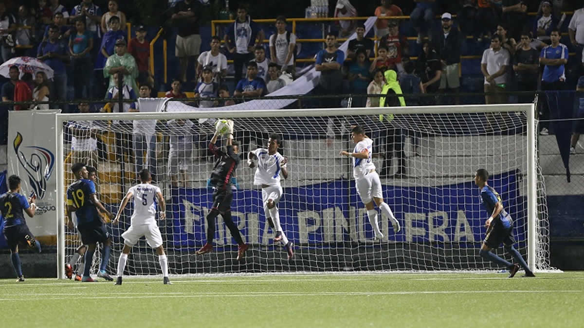 Selección pinolera sub´17 esta a dos triunfos de pasar al mundial