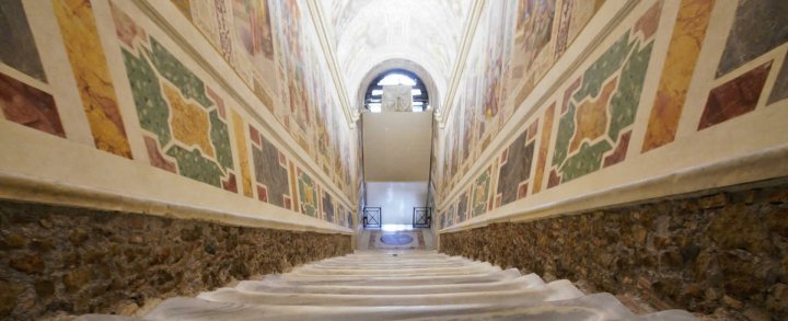 FOTOS: Por primera vez en 300 años muestran los mármoles de la 'Escalera Santa' por la que subió Jesus para ser juzgado