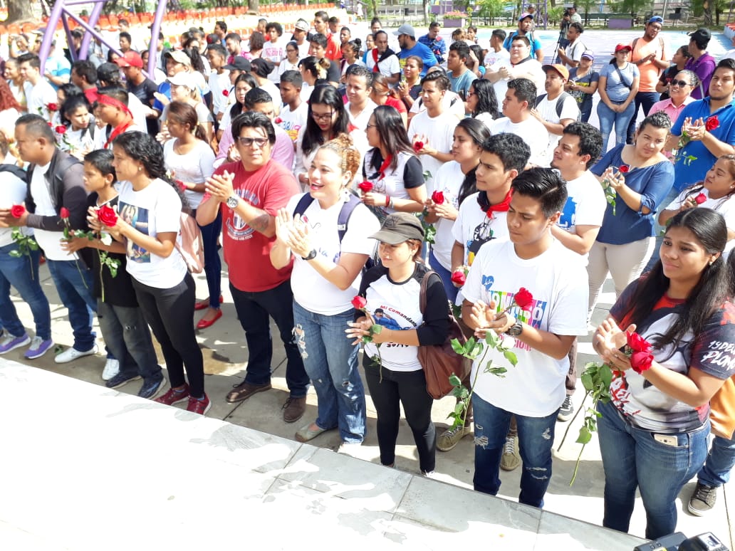 Juventud Sandinista rinde homenaje al niño mártir Luis Alfonso Velázquez Flores