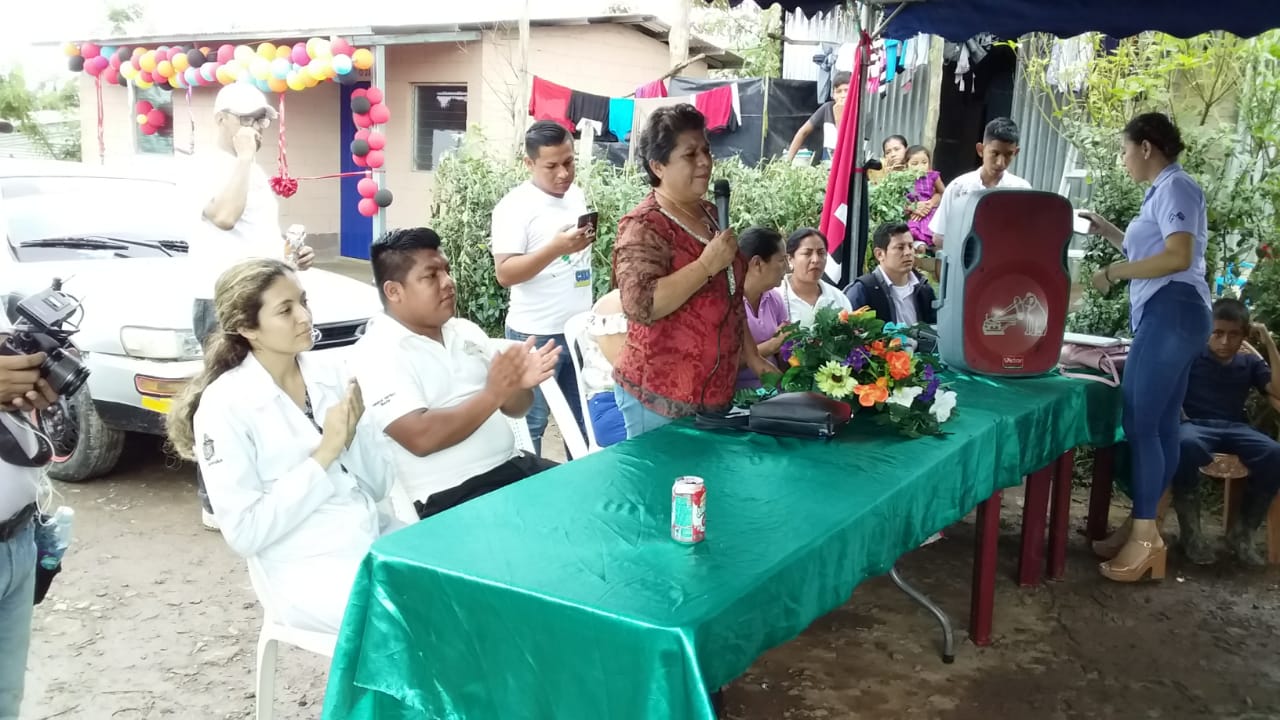 Autoridad municipal de la Libertad entrega 36 viviendas del proyecto "Bismarck Martínez"