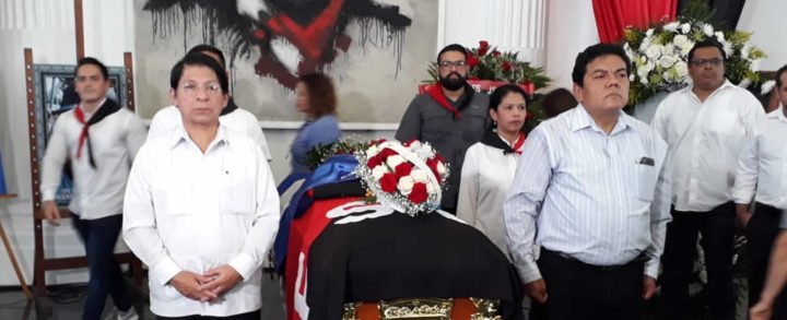 Canciller Denis Moncada se solidariza con la familia del héroe de la paz, Bismarck Martínez