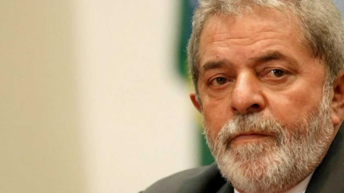 Senador de Estados Unidos pide liberación de Lula da Silva