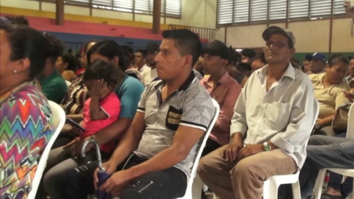 Familias Somoteñas disfrutan el documental Guerra contra el Pueblo 