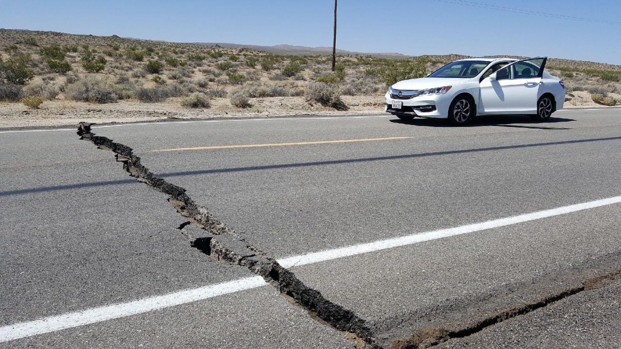 Sur de California es sacudido por el terremoto más fuerte en los últimos 20 años