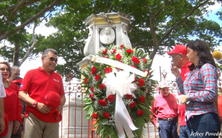 Rinden homenaje al General Zelaya, a 126 años de la Revolución Liberal