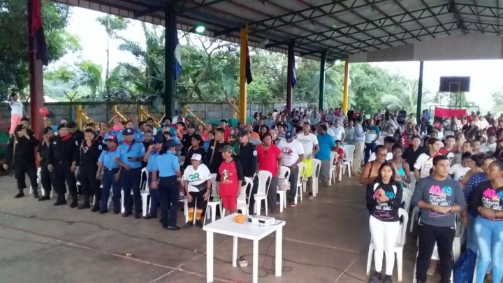 Nicaragua, Guerra contra el Pueblo es presentado a familias de Bluefields 