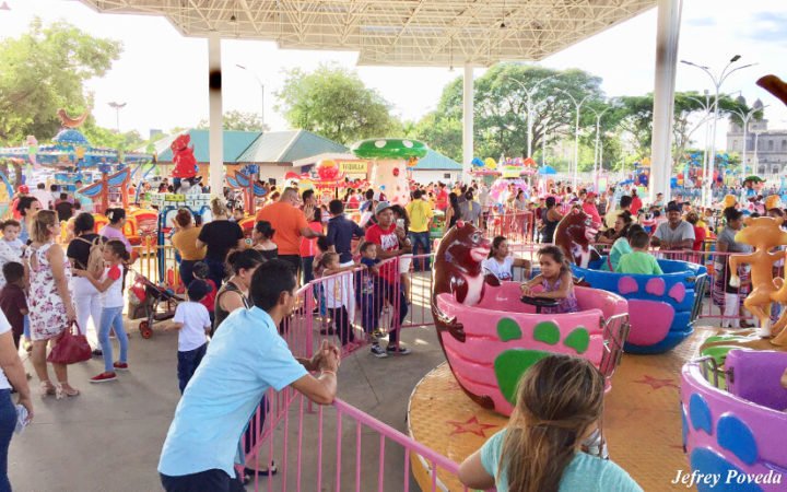 Fin de semana de recreación familiar en Managua 