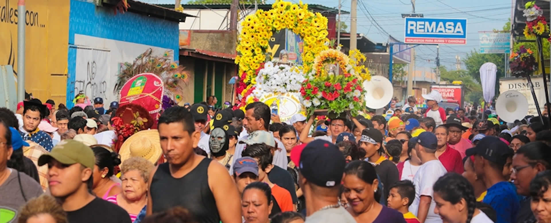 Santo Domingo de Guzmán recorre los barrios orientales de Managua