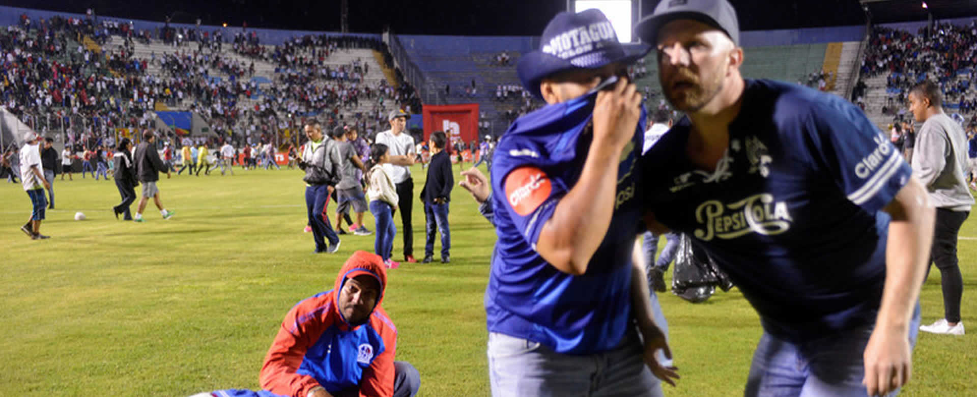 Caos tras enfrentamiento previo al clásico del fútbol hondureño