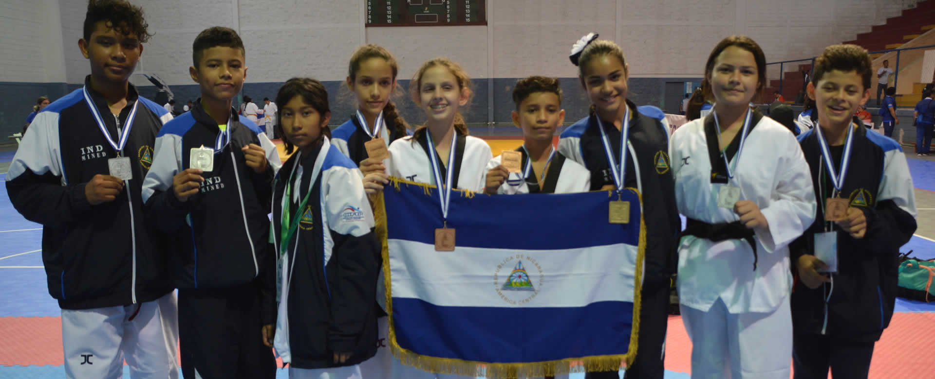Nicaragüenses ganan medalla en los Juegos Estudiantiles Centroamericanos