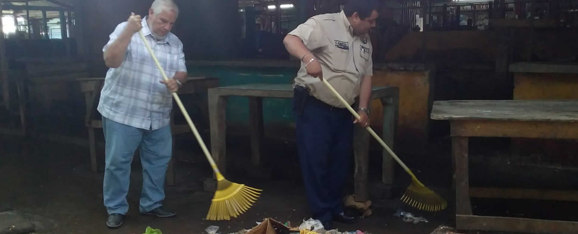 Realizan jornada de limpieza y fumigación en el mercado de Masaya