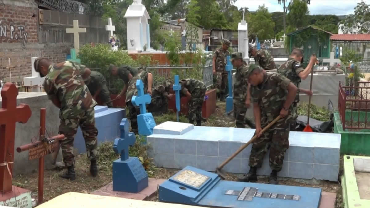 Comando Militar Regional realizan limpieza en el Cementerio de Estelí