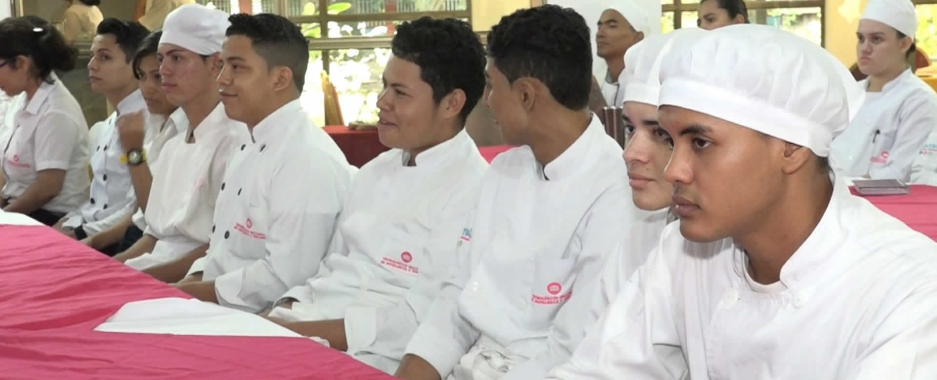 Estudiantes del INATEC realizan el I concurso de Recetas Saludables