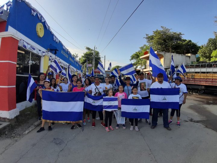 Jóvenes de toda Nicaragua dan la bienvenida a Septiembre Victorioso