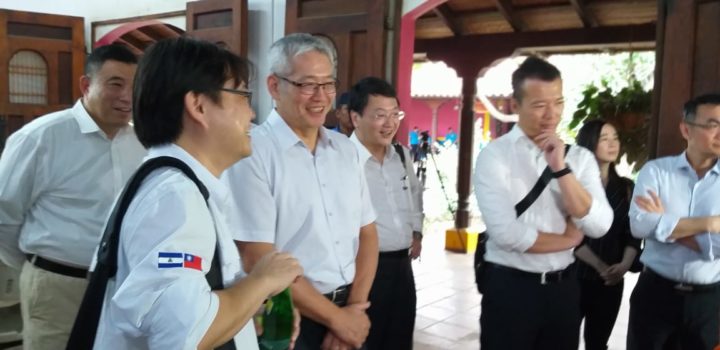 Misión de Taiwán conoce el trabajo del proyecto OTOP en Masaya