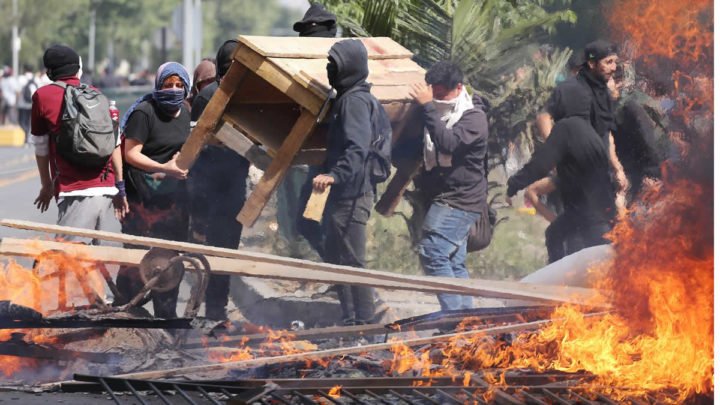 ¿Cuál es el origen de las protestas y disturbios en Chile?