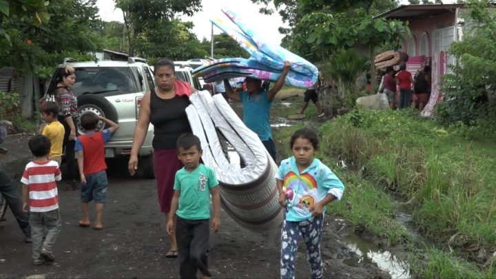 Autoridades Managua familias lluvias