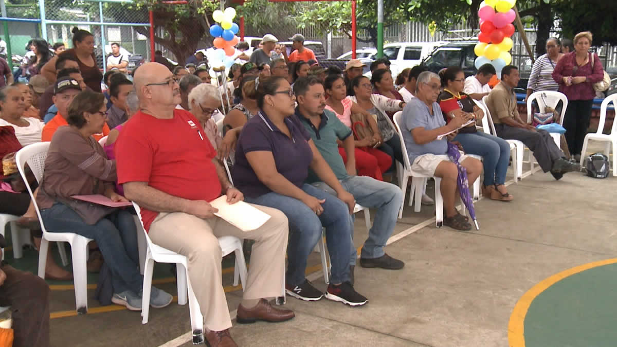Comuna capitalina realiza cabildo con las familias del distrito III, Managua