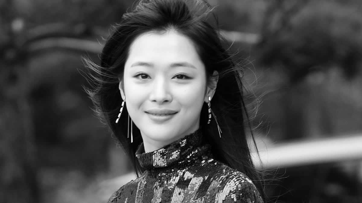 Cantante y actriz del K-Pop Sulli es encontrada sin vida